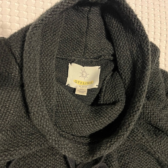OFFLINE by AERIE | Snowday Mock Neck Sweatshirt | Black | Medium - Picture 4 of 5